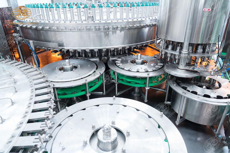 塑料瓶碳酸飲料灌裝線-2 塑料瓶碳酸飲料灌裝線-2